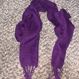 Lightweight pretty purple scarf